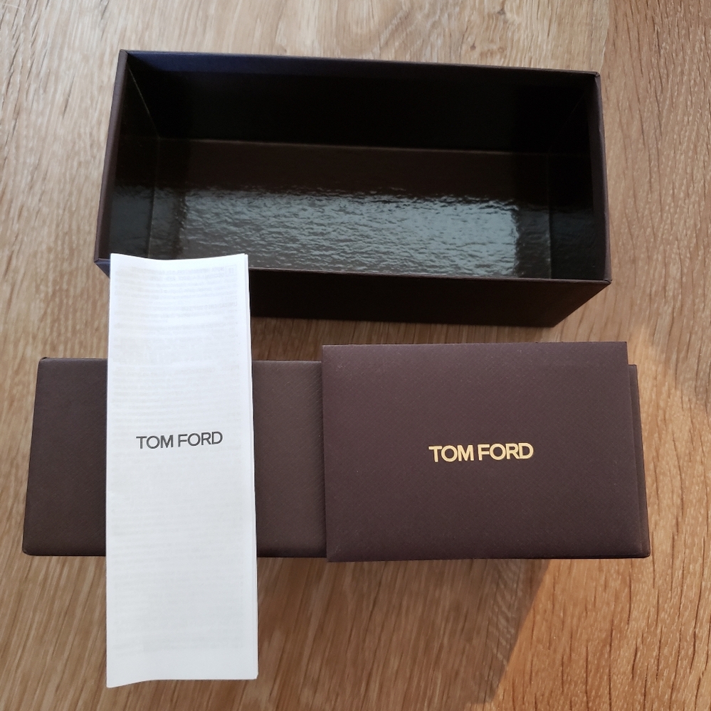 Tom Ford empty sunglass case box - Picture 4 of 10